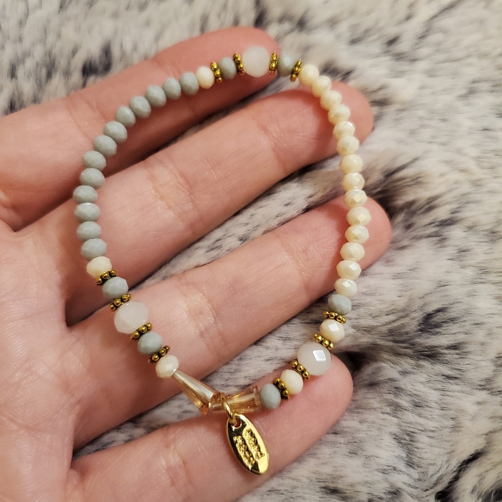 New Hand Made Glass Bead & Stone Bracelet